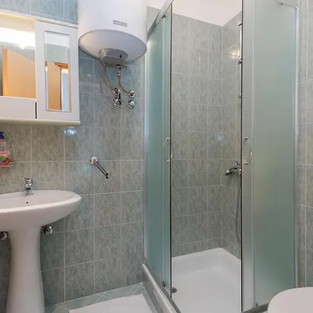 House Kontus Vendégház