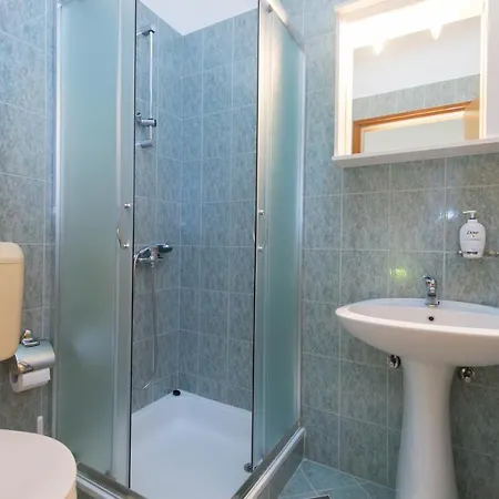House Kontus Guest house Plomin