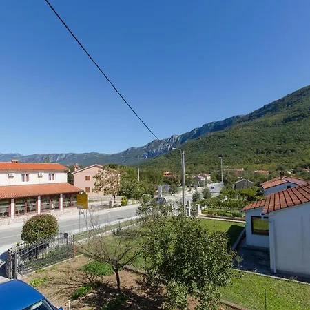 House Kontus 3*