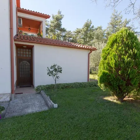 House Kontus Gæstehus 3*